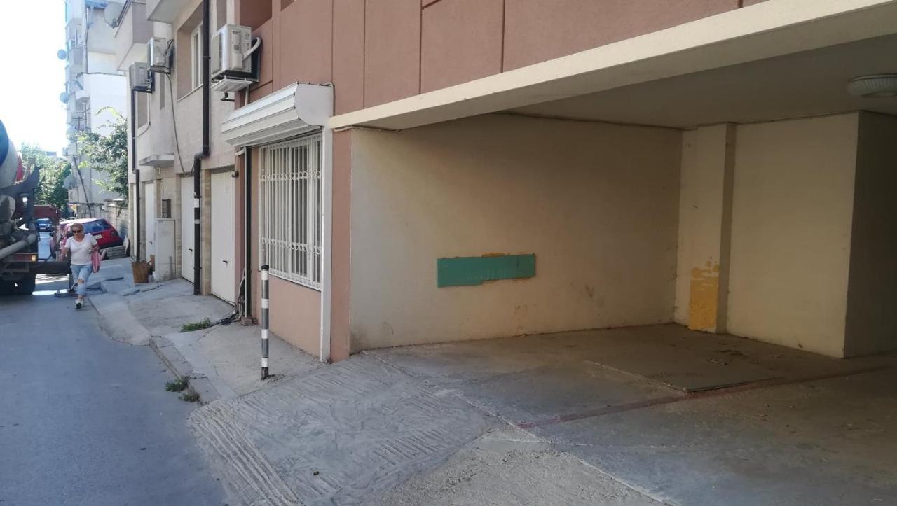 Edelvais Apartment *